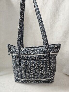 Vera Bradley Tote Bag In Retired Pattern Indigo Blue